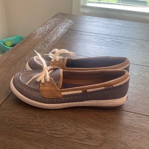 Woman’s size 7 keds summer boat shoes
